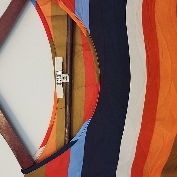 BB Dakota near sheer striped blue orange red sleeveless top size M - Picture 2 of 3